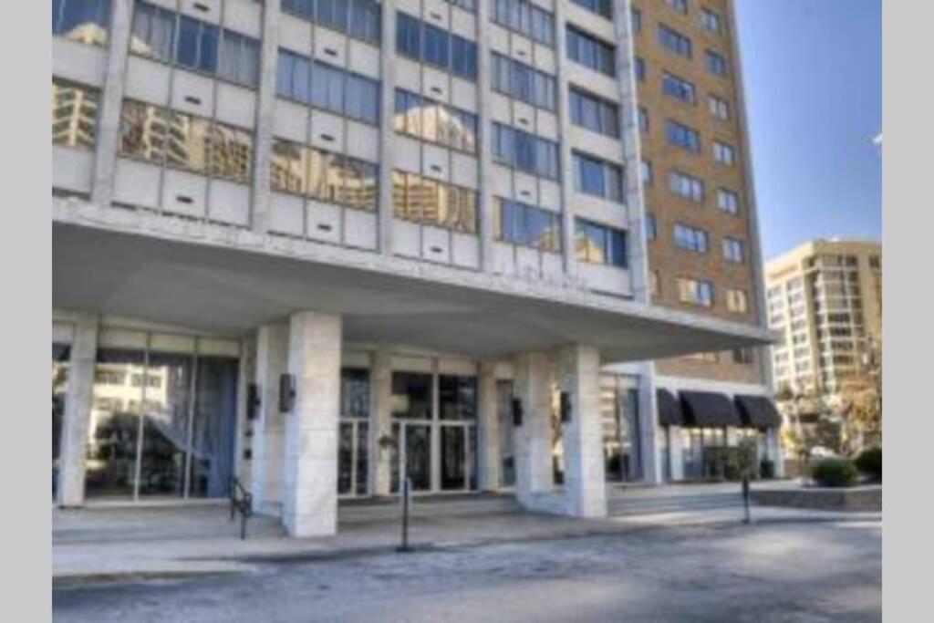 Heart Of Downtown 2Bd 1Free Parking View! Lm1008 亚特兰大 外观 照片